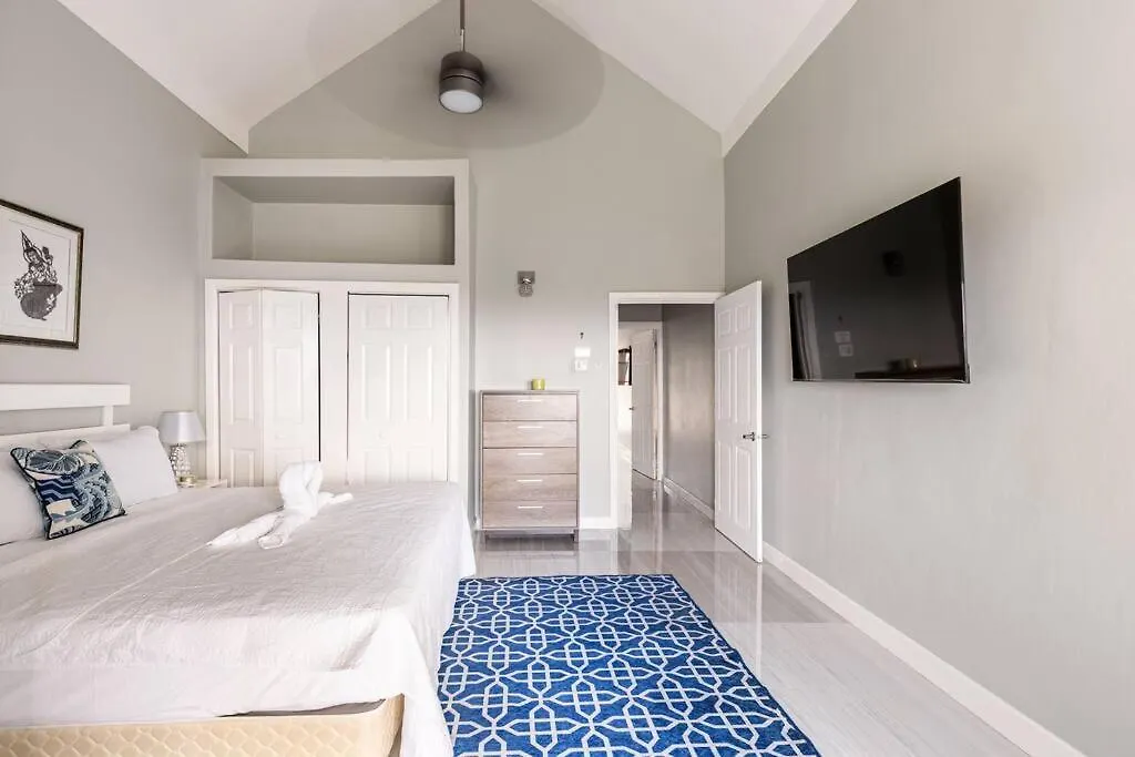 モンテゴ・ベイCharming Sea View Townhouseアパートメント 0*, モンテゴ・ベイ ジャマイカ