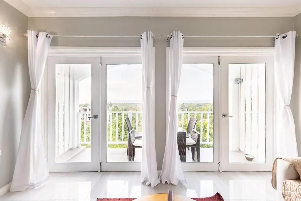 アパート モンテゴ・ベイCharming Sea View Townhouseアパートメント ジャマイカ